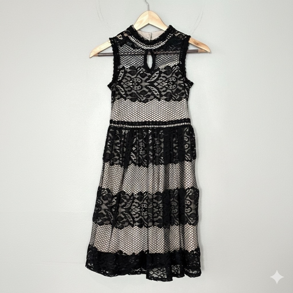 Blush by Us Angels Girls Lace Sleeveless Dress. Size Girls 12.